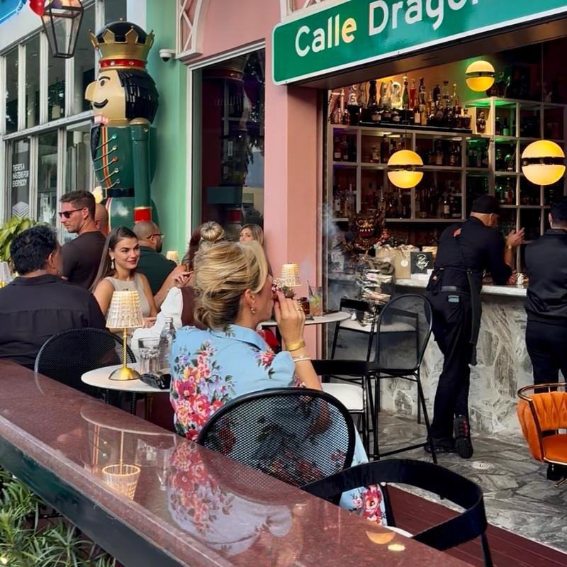CALLE DRAGONES MIAMI