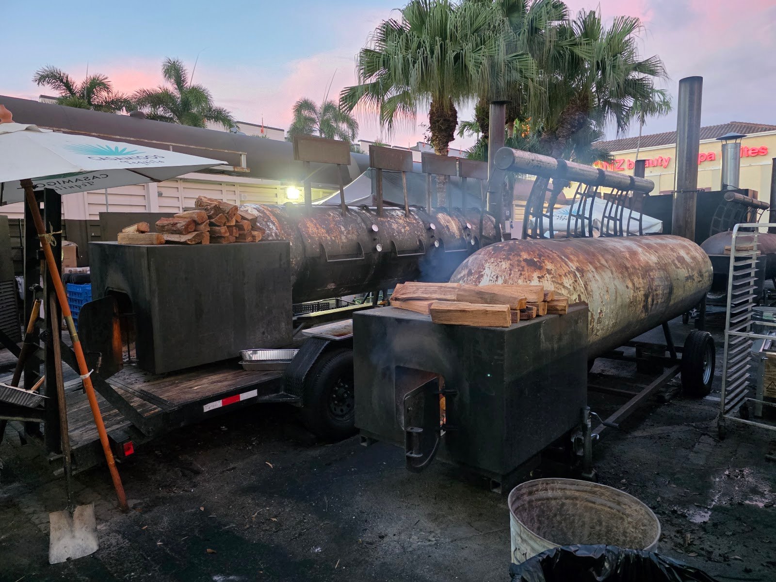 APOCALYPSE BBQ