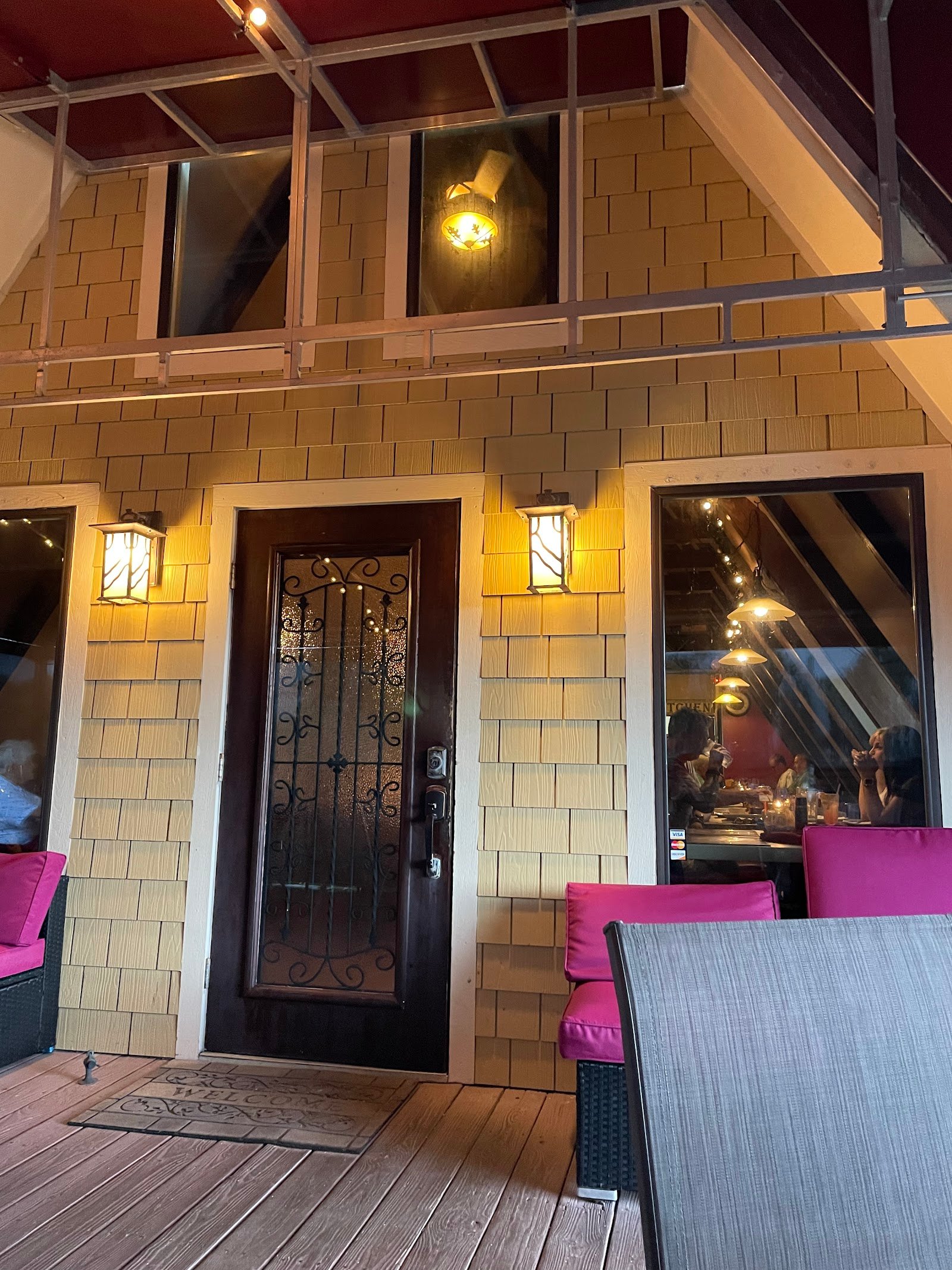 ELKHOUSE EATERY