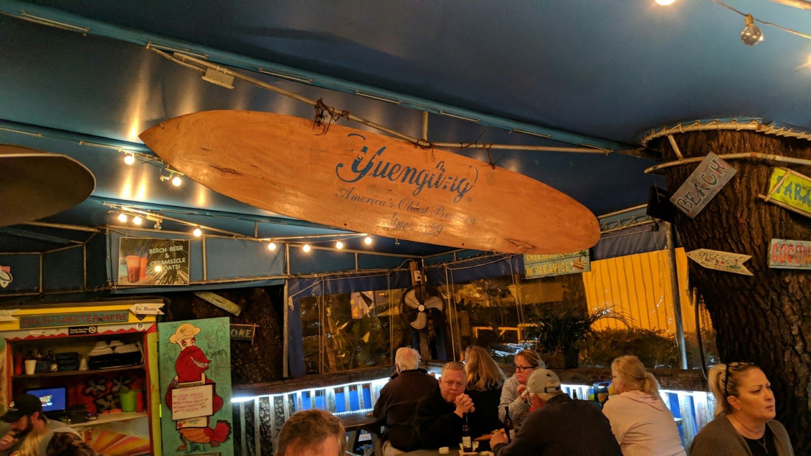 DUNE DOG CAFE