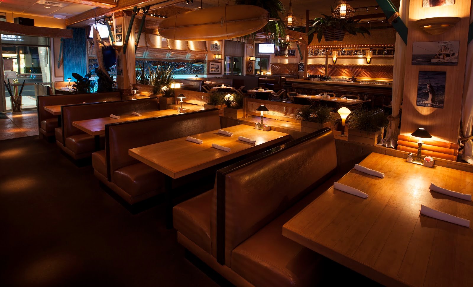COOL'A FISHBAR