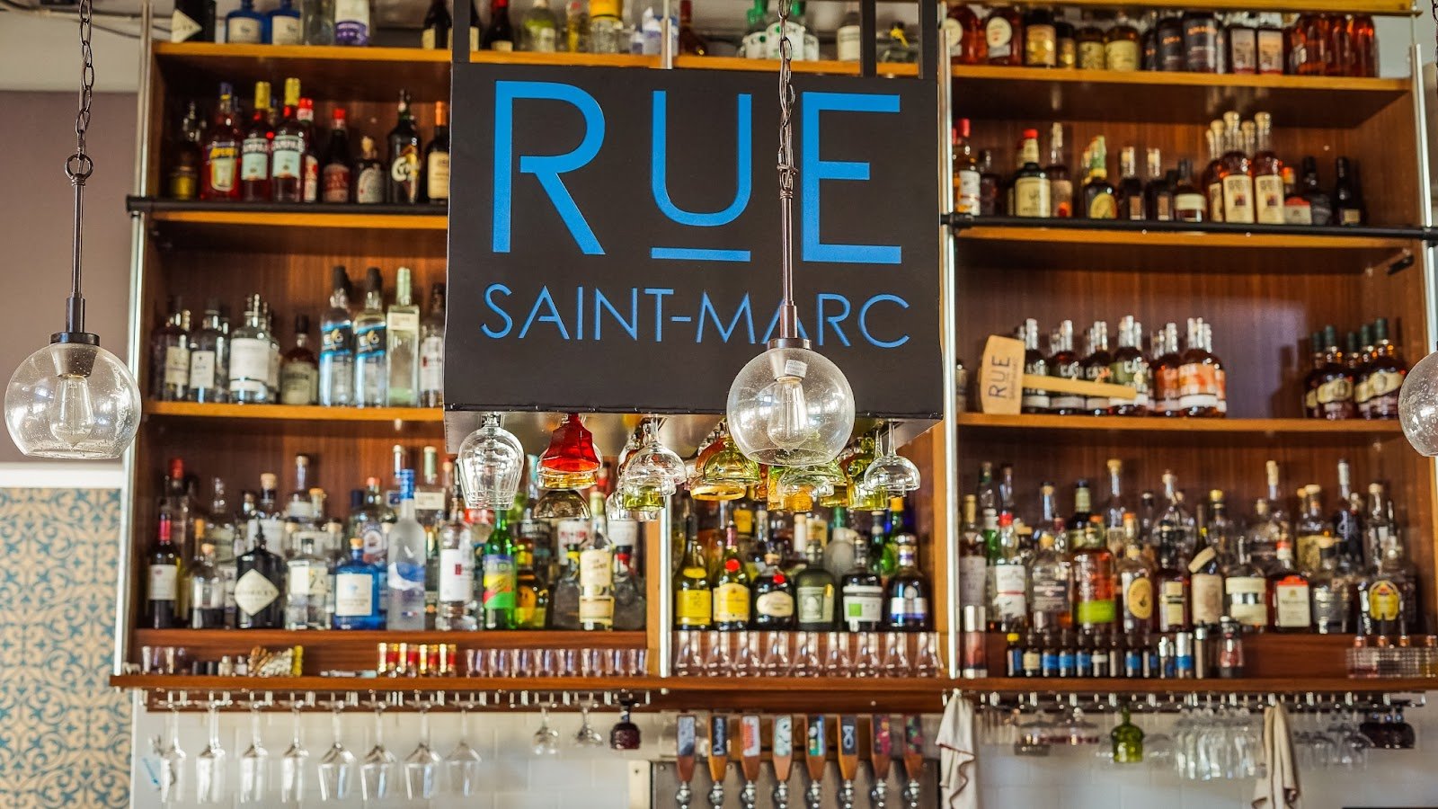 RUE SAINT MARC