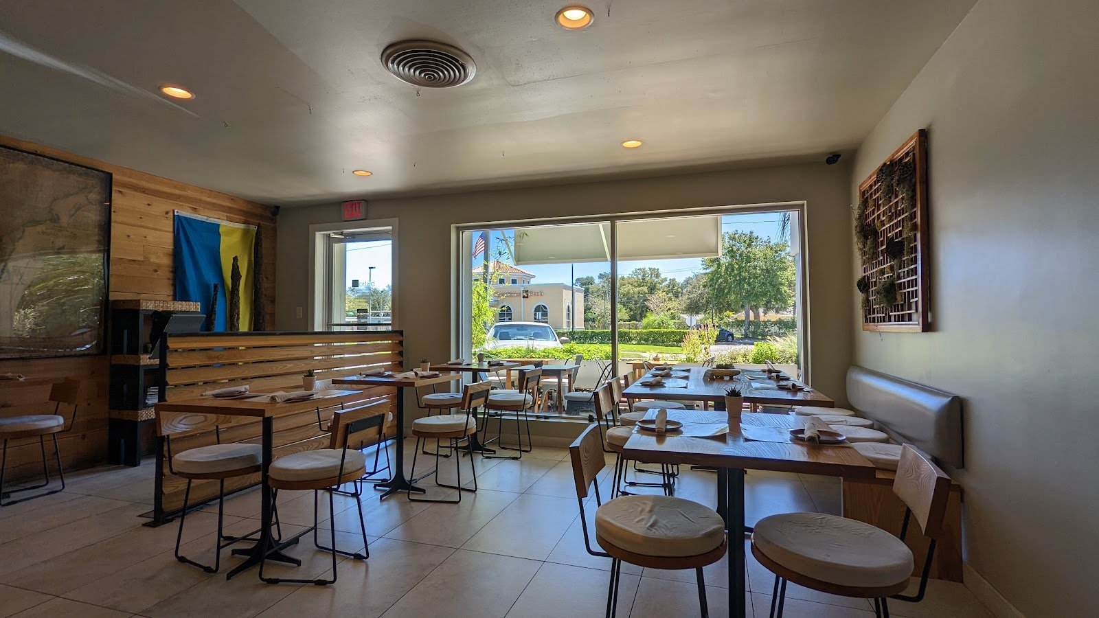BISTRO BT