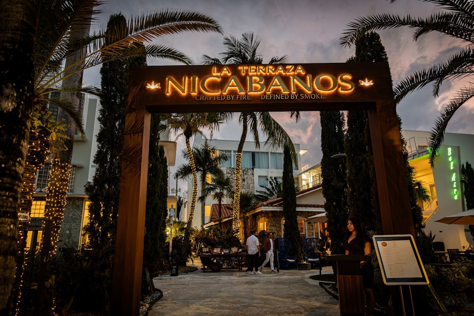 LA TERRAZA NICABANOS