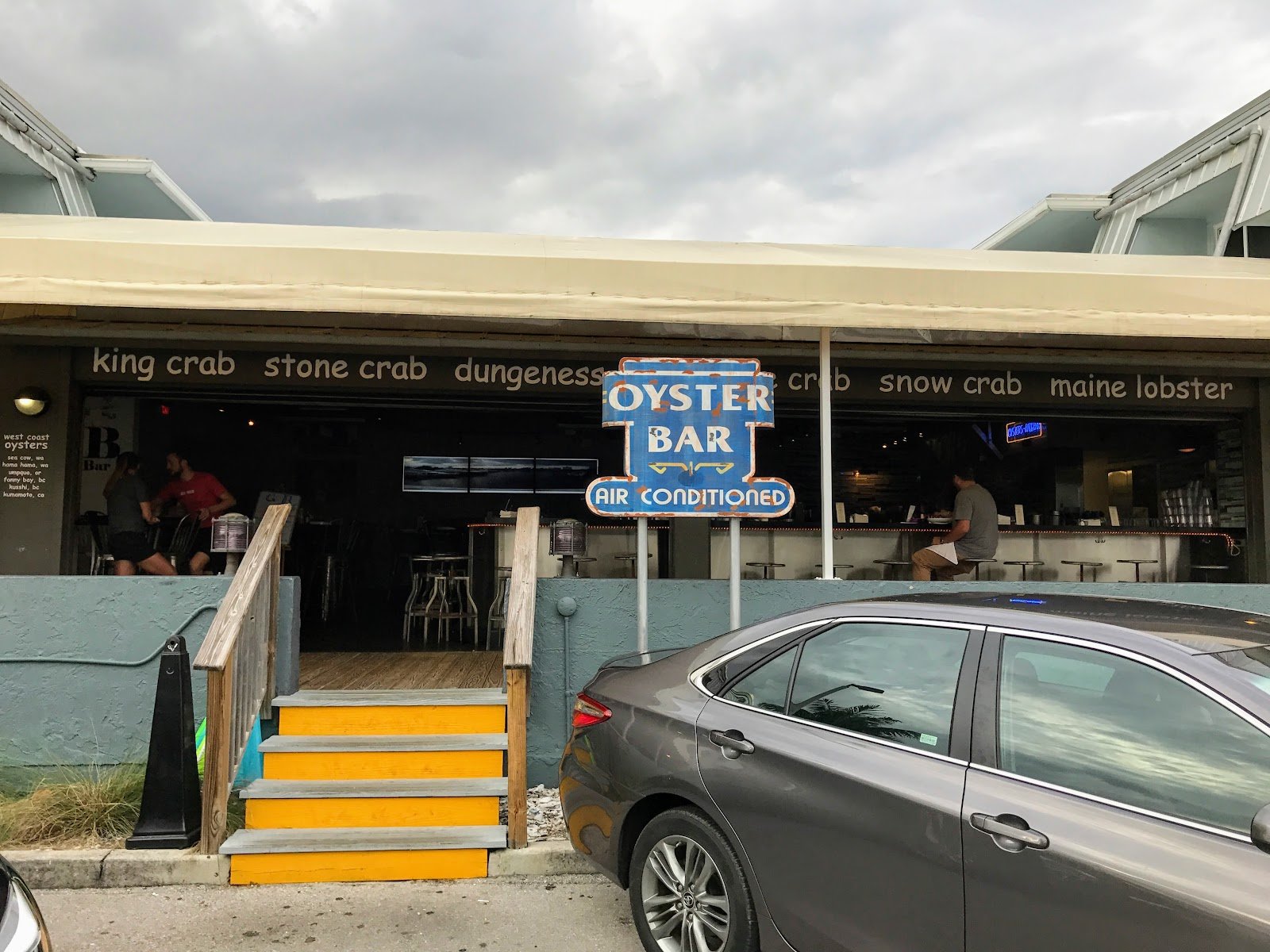 G&B OYSTER BAR