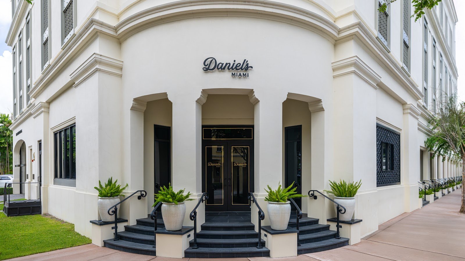DANIEL'S MIAMI