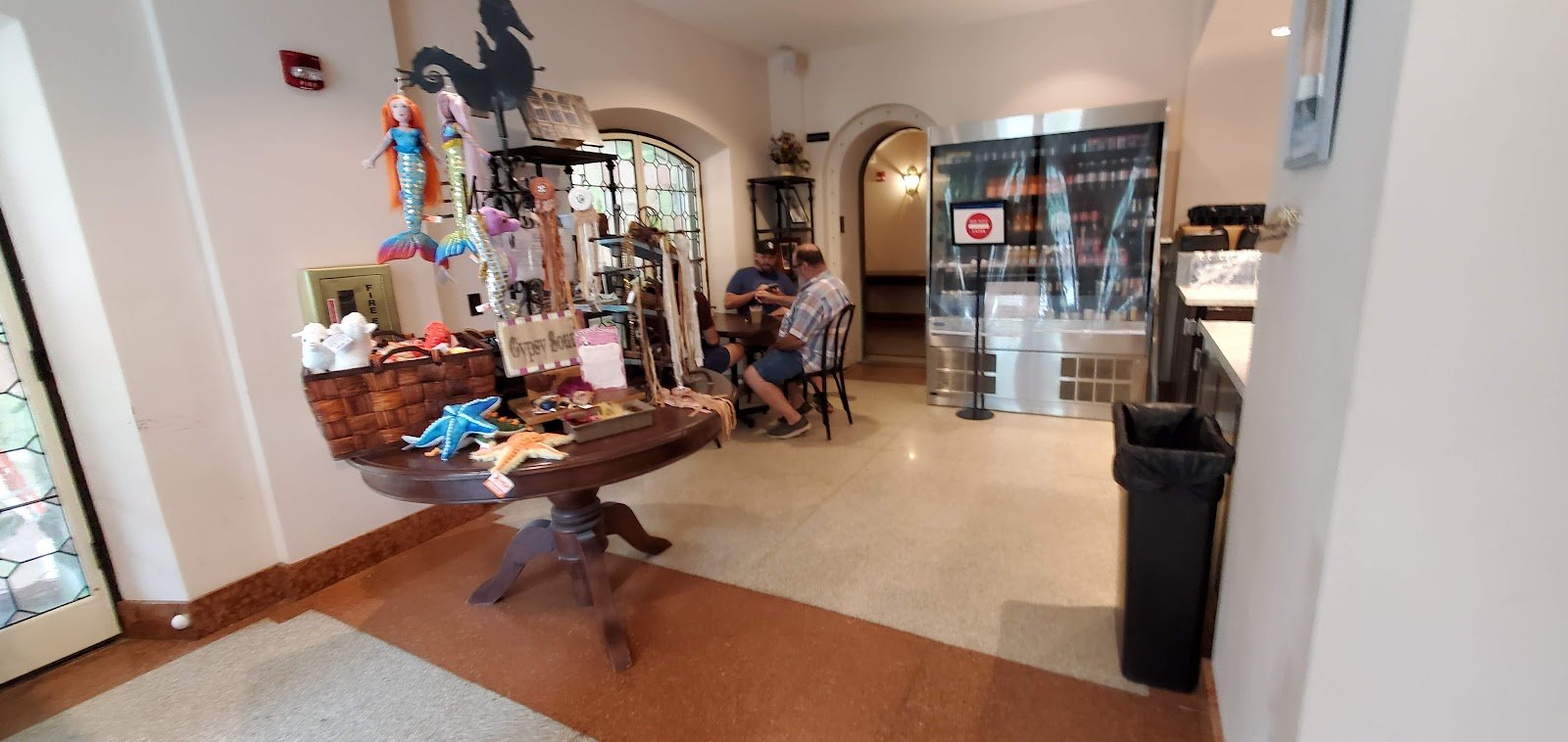 THE VIZCAYA CAFÉ AND SHOP